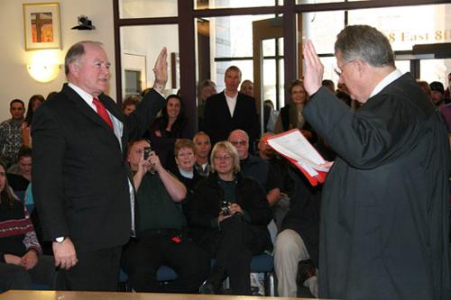 Garfield County Commissioner Tom Jankovsky takes the oath of office